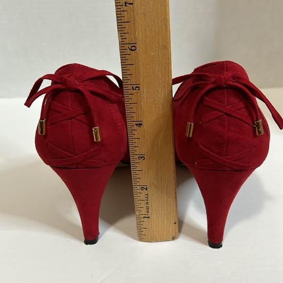 Coach and Four  Red Suede Women’s Shoes - Picture 2 of 3